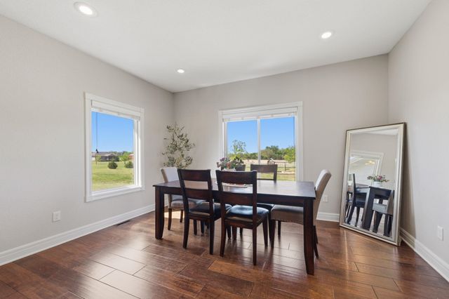 30100 W Deerwood Circle, Garden Plain, KS 67050