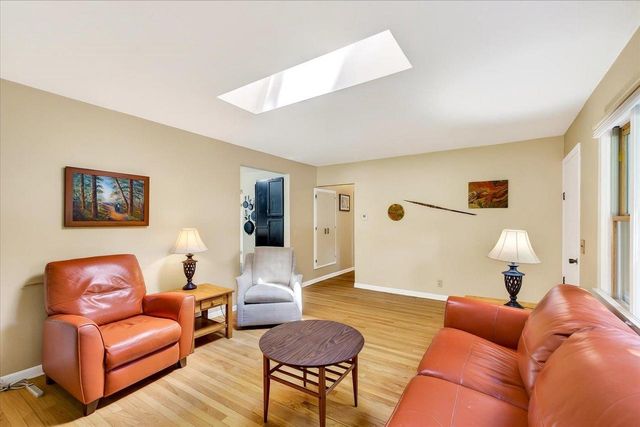 302 Glen Hwy, Madison, WI 53705