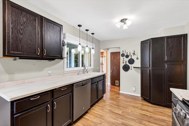 302 Glen Hwy, Madison, WI 53705