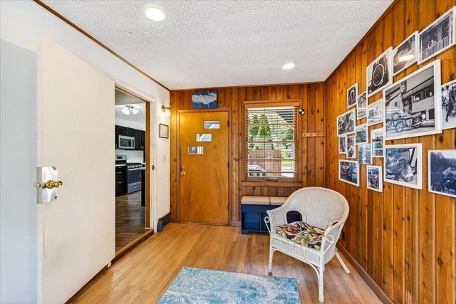 302 Glen Hwy, Madison, WI 53705