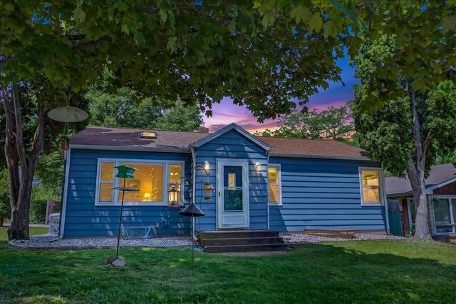 302 Glen Hwy, Madison, WI 53705