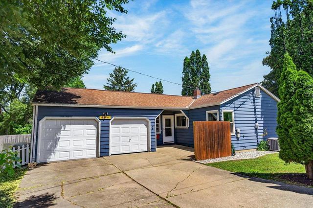 302 Glen Hwy, Madison, WI 53705