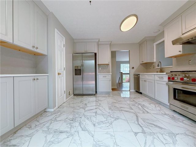 3582 Park Bluff Way, Duluth, GA 30096