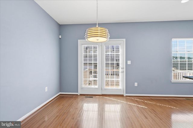 211 FREESIA LN, Stafford, VA 22554