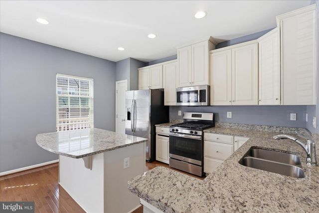 211 FREESIA LN, Stafford, VA 22554