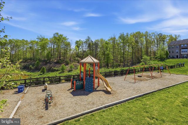 211 FREESIA LN, Stafford, VA 22554