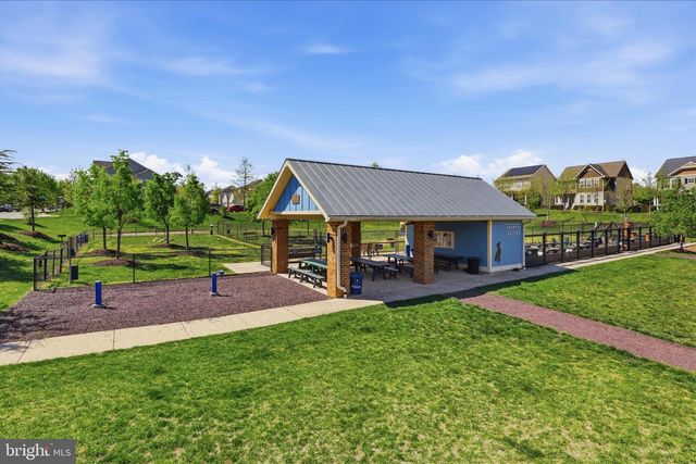211 FREESIA LN, Stafford, VA 22554
