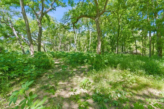 665 SH 230 Loop, Smithville, TX 78957