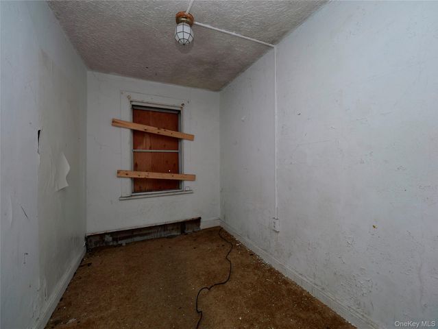 163 N Miller Street, Newburgh, NY 12550