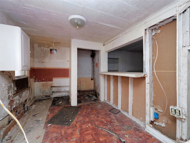 163 N Miller Street, Newburgh, NY 12550