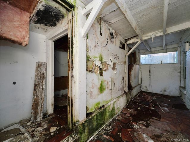 163 N Miller Street, Newburgh, NY 12550