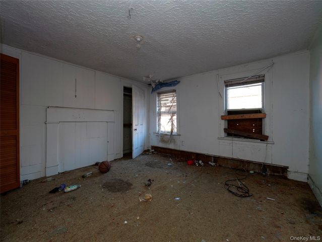 163 N Miller Street, Newburgh, NY 12550