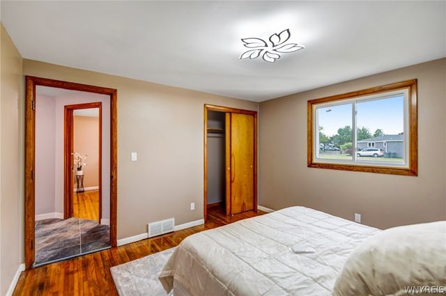 196 Barnabas Drive, Cheektowaga, NY 14043