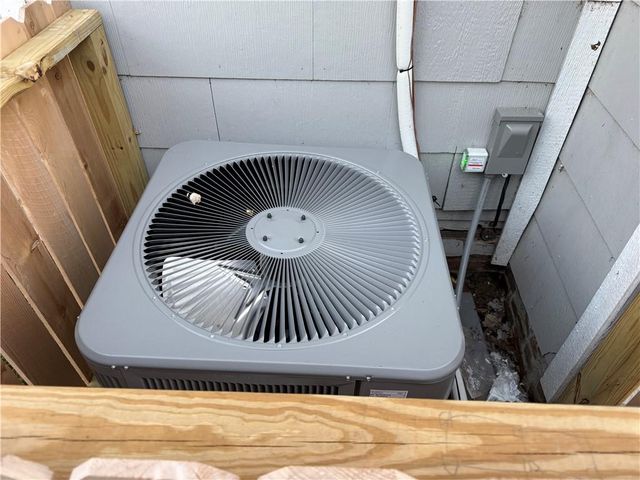 308 N 16th Street, Lexington, MO 64067