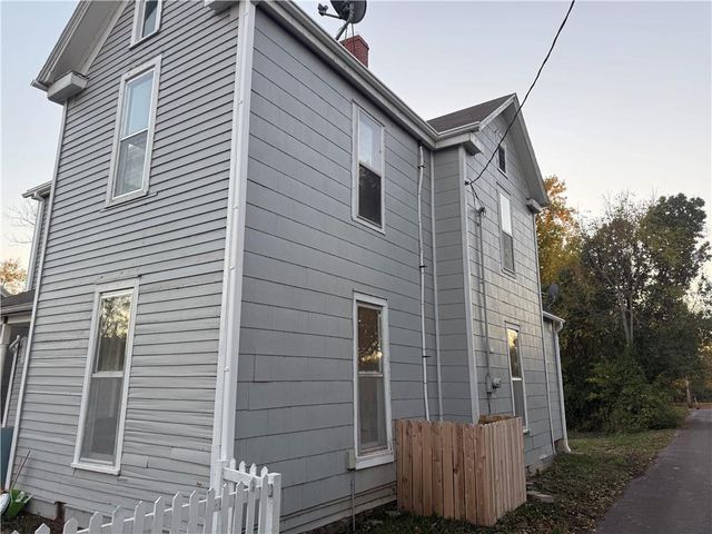 308 N 16th Street, Lexington, MO 64067