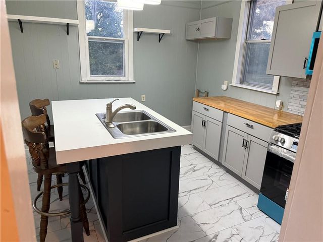 308 N 16th Street, Lexington, MO 64067