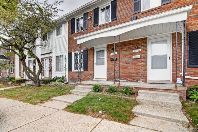 13806 Bonington Drive, Sterling Heights, MI 48312