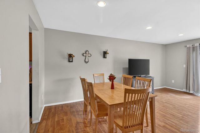 13806 Bonington Drive, Sterling Heights, MI 48312