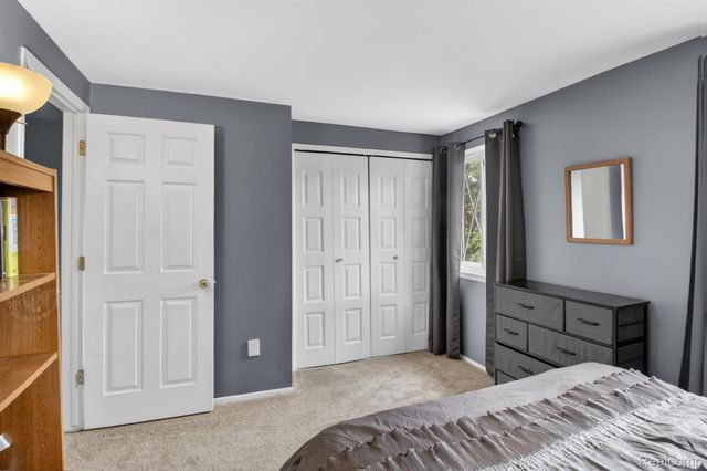 13806 Bonington Drive, Sterling Heights, MI 48312