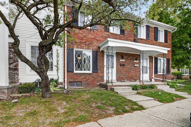 13806 Bonington Drive, Sterling Heights, MI 48312
