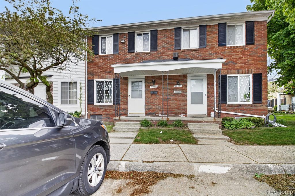 13806 Bonington Drive, Sterling Heights, MI 48312