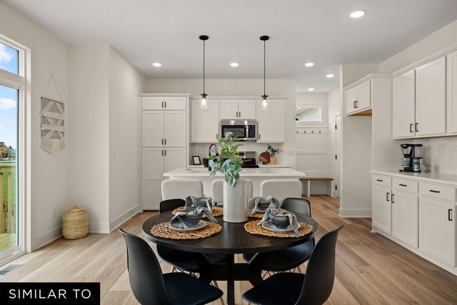 2607 NW Fairfield Drive, Ankeny, IA 50023