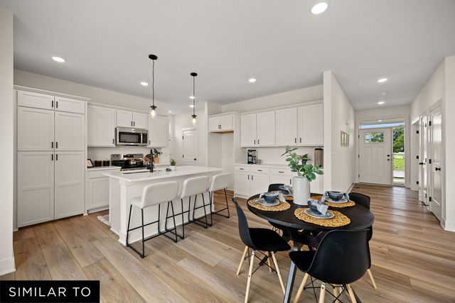 2607 NW Fairfield Drive, Ankeny, IA 50023