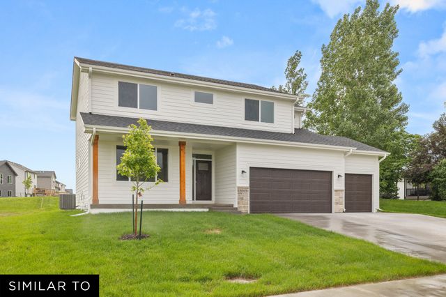 2607 NW Fairfield Drive, Ankeny, IA 50023