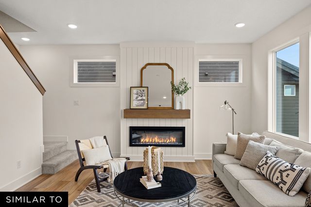2607 NW Fairfield Drive, Ankeny, IA 50023