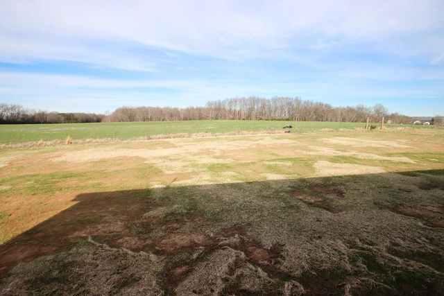 1092 Frank Anderson Rd, Sparta, TN 38583