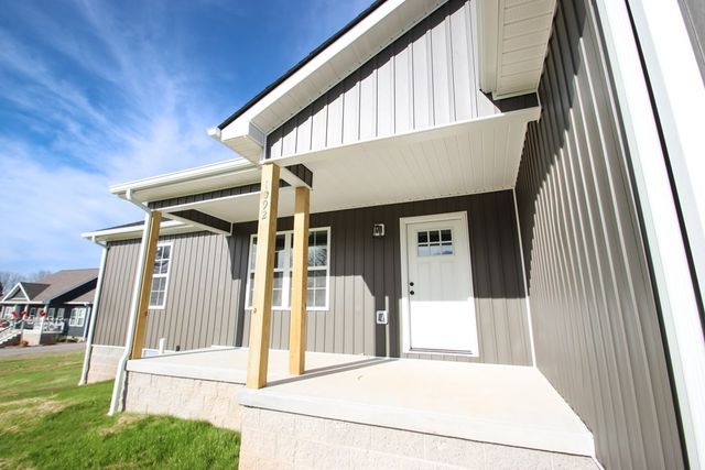 1092 Frank Anderson Rd, Sparta, TN 38583