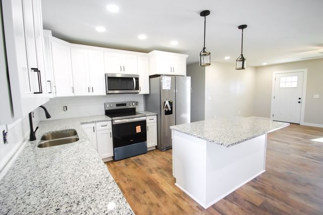 1092 Frank Anderson Rd, Sparta, TN 38583