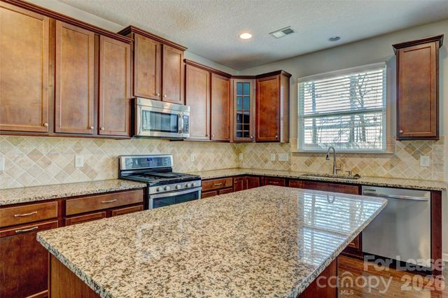 2024 Middleton Farm Drive, Belmont, NC 28012