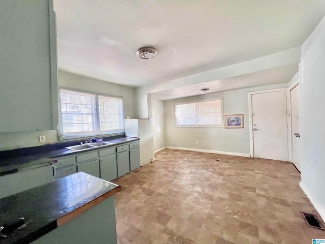 1615 DARTMOUTH AVENUE, Bessemer, AL 35020