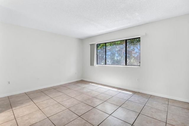 5200 NW 31ST Avenue 96, Fort Lauderdale, FL 33309
