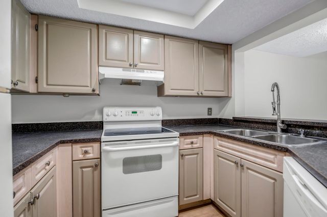5200 NW 31ST Avenue 96, Fort Lauderdale, FL 33309