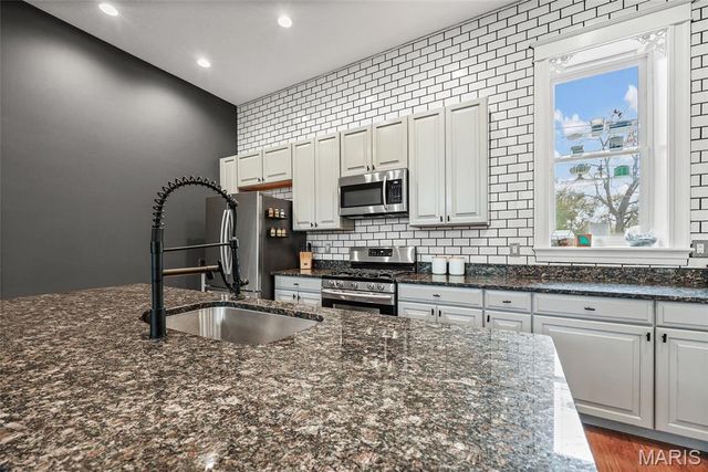 4418 Connecticut Street, St Louis, MO 63116