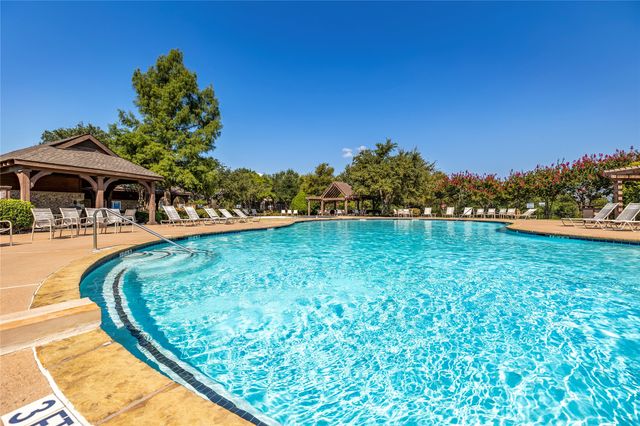 7610 Graystone Drive, Sachse, TX 75048