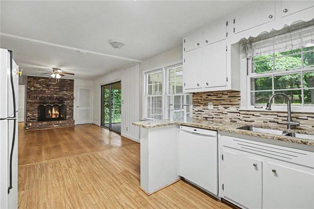 4725 Kitty Hawk Place, Atlanta, GA 30342