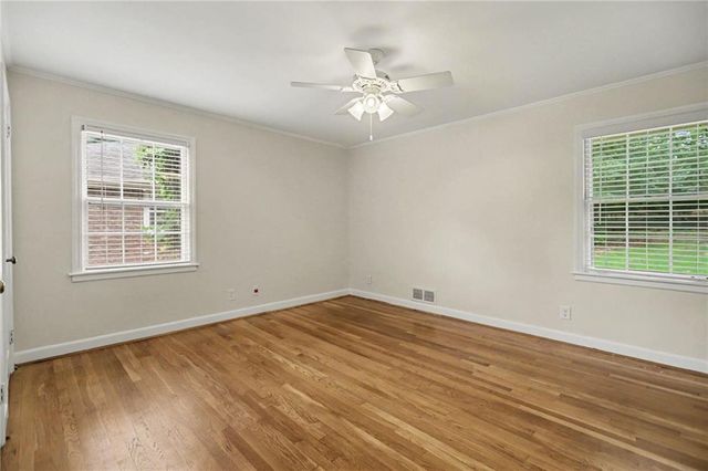 4725 Kitty Hawk Place, Atlanta, GA 30342