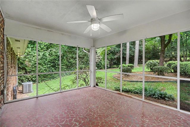 4725 Kitty Hawk Place, Atlanta, GA 30342