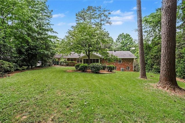 4725 Kitty Hawk Place, Atlanta, GA 30342