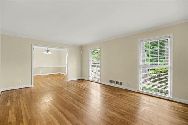 4725 Kitty Hawk Place, Atlanta, GA 30342