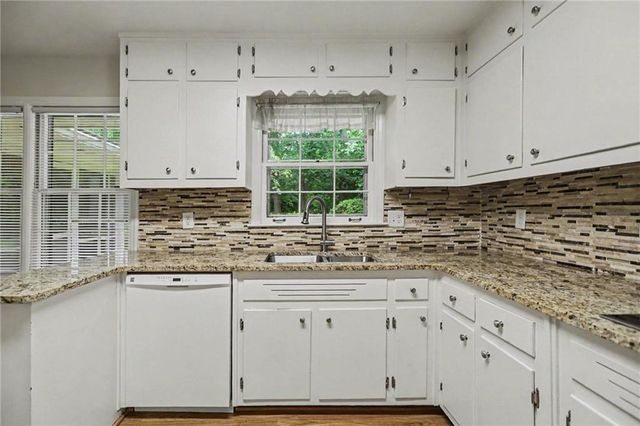 4725 Kitty Hawk Place, Atlanta, GA 30342