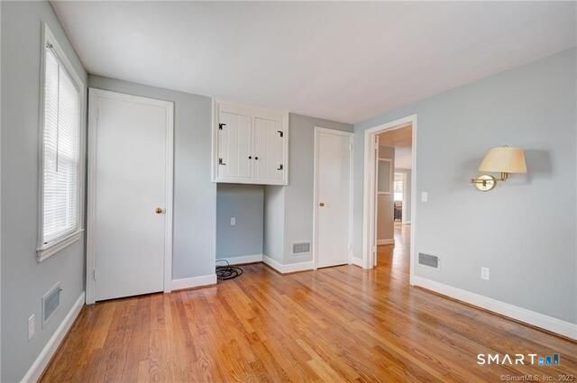 104 Clinton Street, Glastonbury, CT 06033