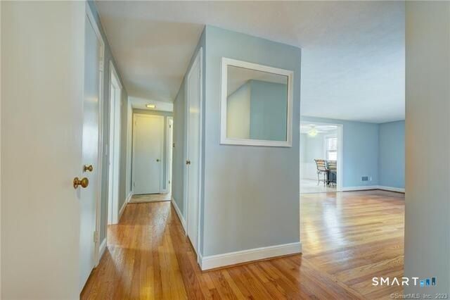 104 Clinton Street, Glastonbury, CT 06033