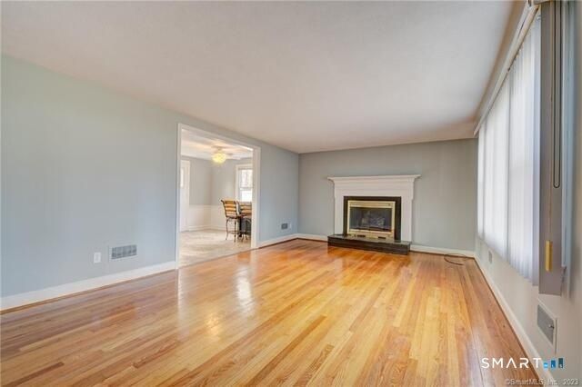 104 Clinton Street, Glastonbury, CT 06033