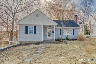 104 Clinton Street, Glastonbury, CT 06033