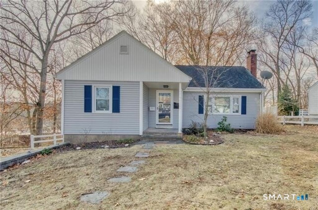 104 Clinton Street, Glastonbury, CT 06033