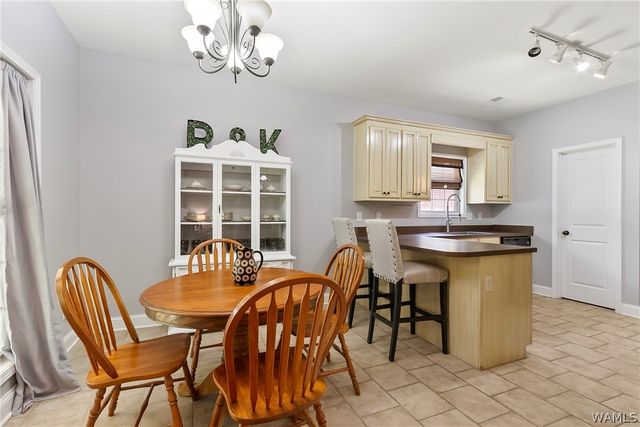 5515 Moores Bridge, Northport, AL 35473